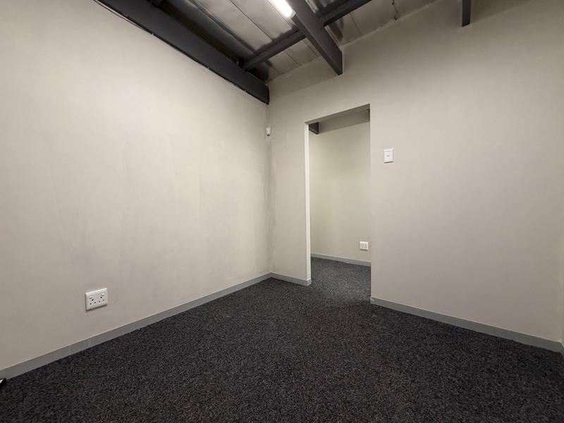 To Let Commercial Property for Rent in Mount Pleasant Eastern Cape